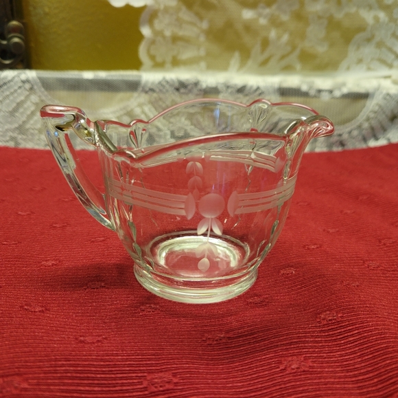 VTG Glass Creamer Syrup Honey Pitcher - Picture 6 of 7